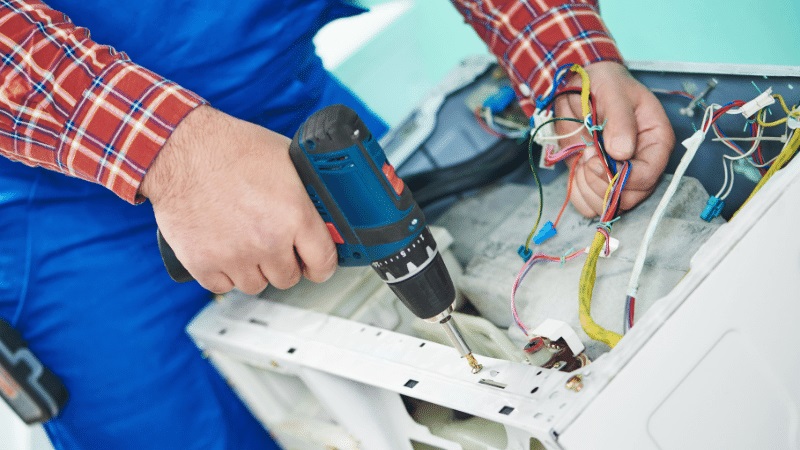 Erenler Viessmann Viessmann çamaşır makinesi kart tamiri – Su almama arızası orijinal parça ile giderildi. - Teknik servis örneği